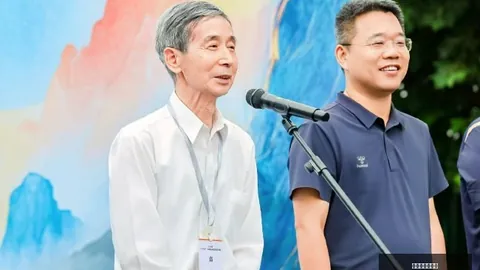 美国对英国连续出，澳门美高梅官网下载，手，次次重拳出击，狠劲升级
